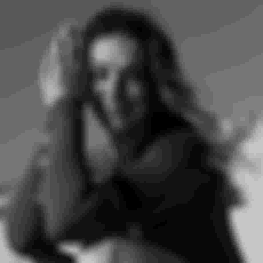 Hermine Bonvallet Ion Water Surf