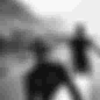 ION Young Blood Surf Camp France