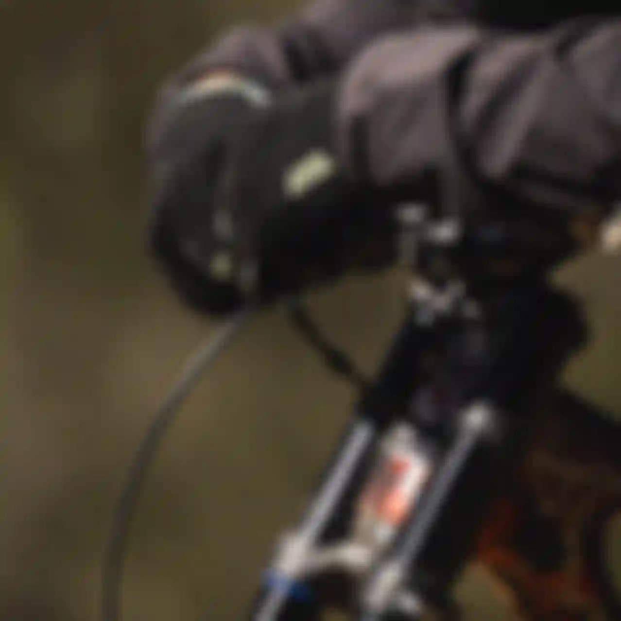 ION Bike_Gloves_Header3