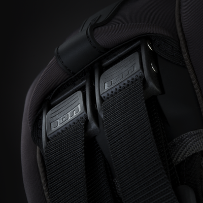 Harness_C30_Buckles_Men_01.png?width=400&height=400&aspect_ratio=400:400