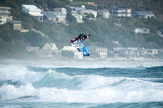 ION_Water_Windsurf-Nose-Bumper_Action-Shots_1