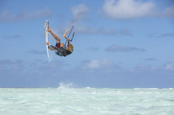 ION_Water_Thermo-Top-LS-men_Action-Shots_2