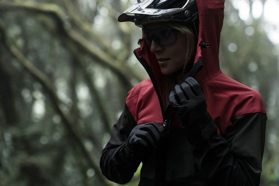 ION_Bike_Softshell-Jacket-Shelter-WMS_Action-Shots_5
