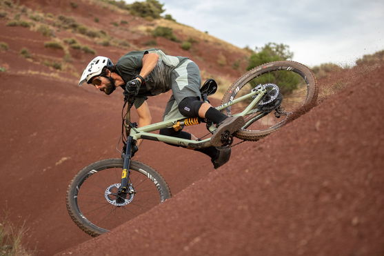 ION_Bike_Bikeshorts-Traze-VENT-MEN_Action-Shots_2