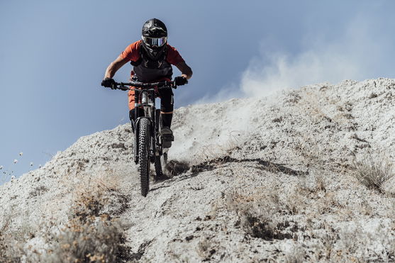 ION_Bike_Bikeshorts-Scrub-Mesh_ine_Action-Shots_2