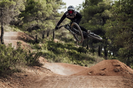 ION_Bike_Bikepants-Scrub-AMP_Action-Shots_5