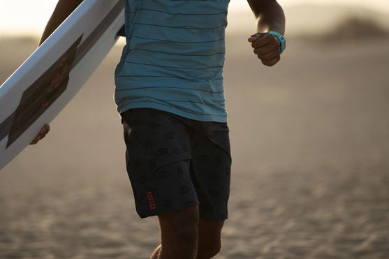 ION_Bike_Boardshorts-Slade-19"_Action-Shots_1