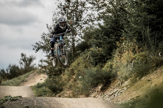 ION_Bike_Tee-SS-Seek-DR-Youth_Action-Shots_3