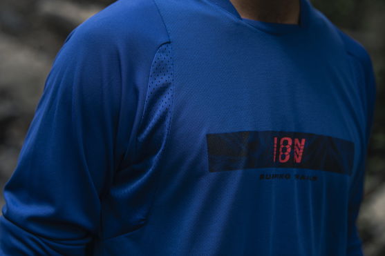 ION_Bike_Jersey-Scrub-Amp-LS-men_Action-Shots_2