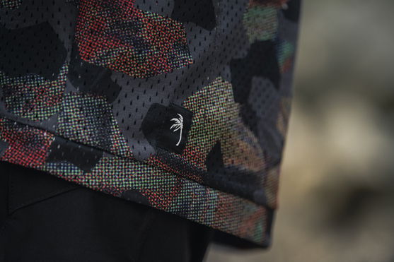 ION_Bike_Jersey-Scrub-LS-men_Action-Shots_7