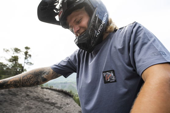 ION_Bike_Jersey-Seek-Amp-SS-men_Action-Shots_1