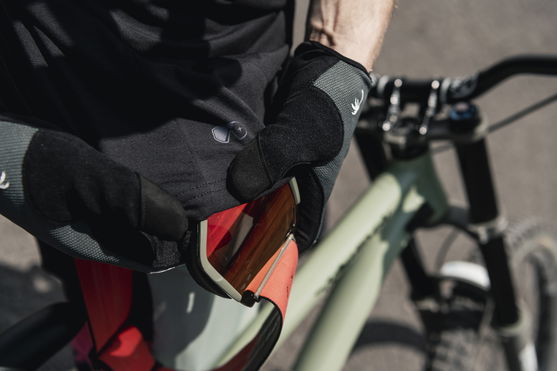 ION_Bike_Jersey-Seek-Amp-SS-men_Action-Shots_6