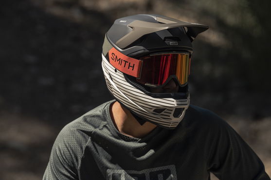 ION_Bike_Helmet-Scrub-Amp-AU/AS-NZS-unisex_Action-Shots_3