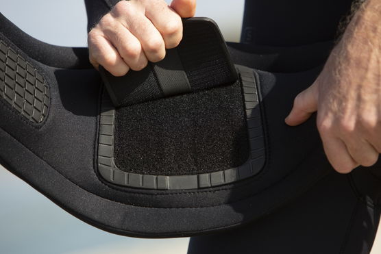 ION_Water_Riot-Curv-Team-Series_Action-Shots_2