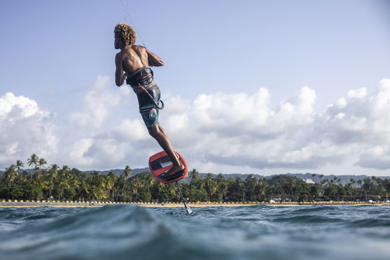 ION_Water_Riot-Curv-Team-Series_Action-Shots_5