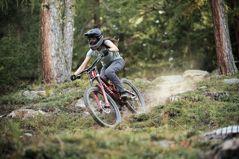 ION Bike Scrub Amp fullface helmet during mountain biking on a forest trail
