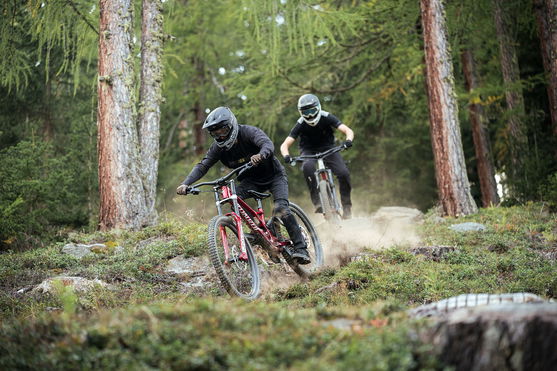 ION_Bike_Bike-Pants-Seek-unisex_Action-Shots_2