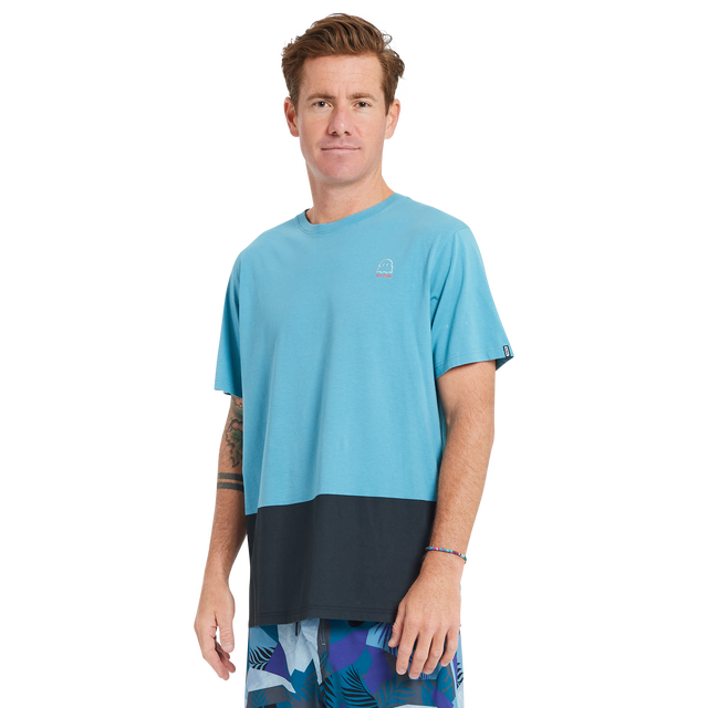 ION_Bike_Tee-Palm-Huggers-SS-men_Model-Pictures_2