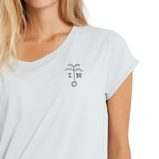 ION_Water_Tee-Graphic-SS-women_Model-Pictures_3