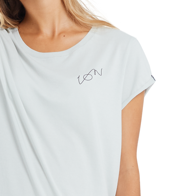 ION_Bike_Tee-Stoked-women_Model-Pictures_4