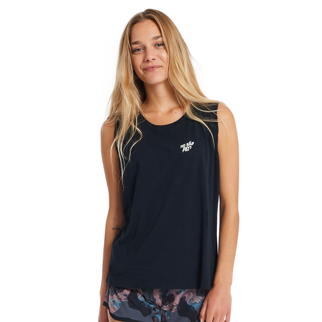 ION_Water_Tank-No-Bad-Days-women_Model-Pictures_3