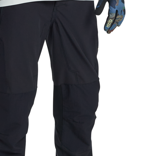 ION_Bike_Pants-Scrub-Amp-BAT-unisex_Model-Pictures_2