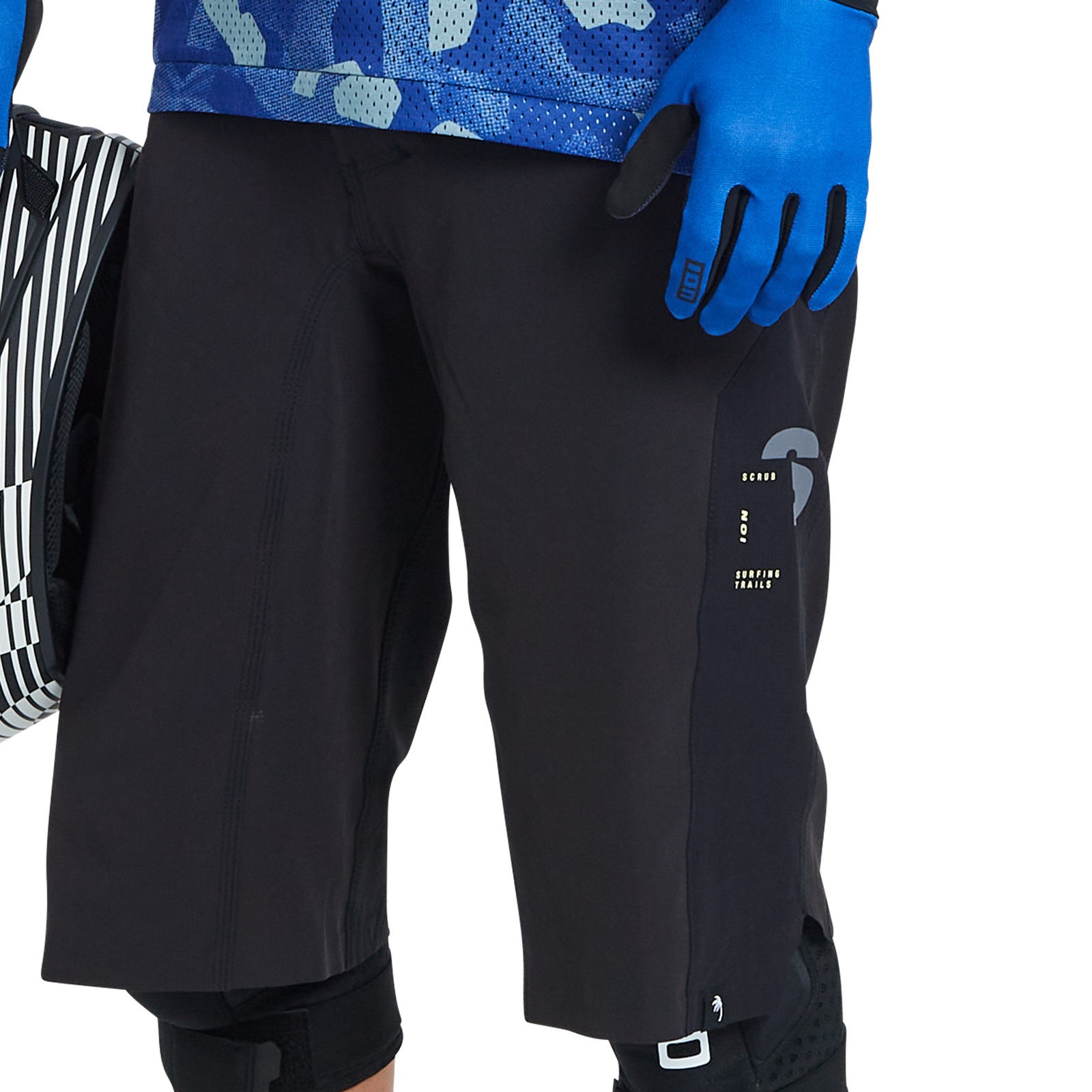 ION Bike Scrub Amp BAT cycling shorts in black for enduro mountain biking