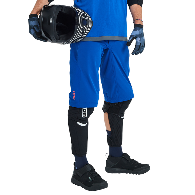 ION_Bike_Shorts-Scrub-men_Model-Pictures_2