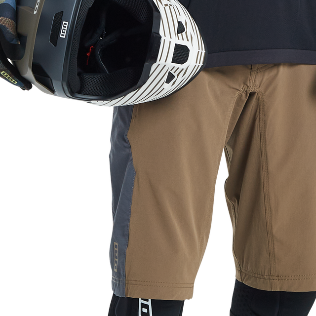 ION_Bike_Shorts-Scrub-men_Model-Pictures_3