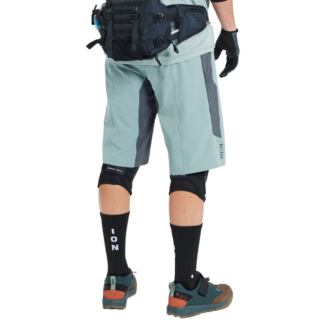 ION_Bike_Shorts-Traze-Amp-AFT-men_Model-Pictures_3