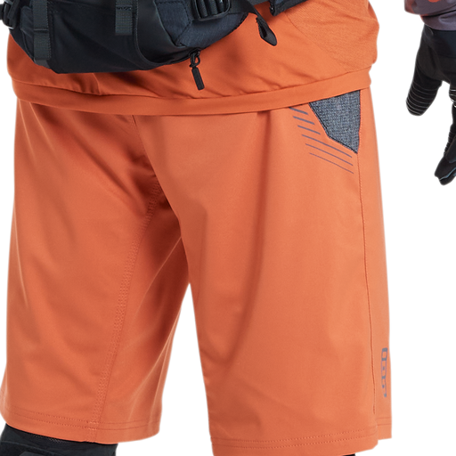 ION_Bike_Shorts-Traze-men_Model-Pictures_4