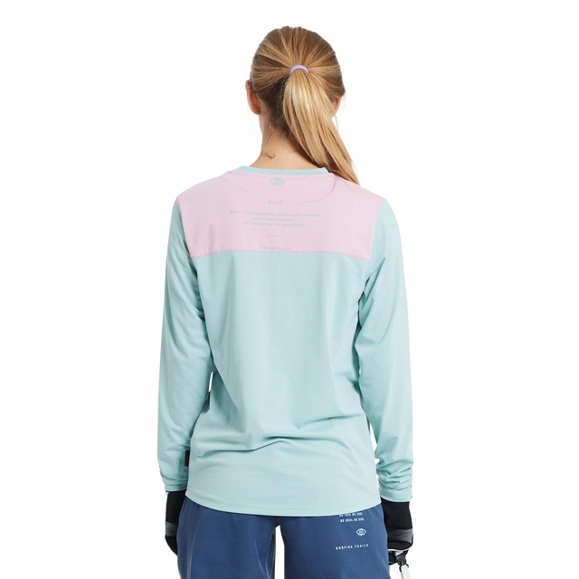 ION_Bike_Jersey-Seek-Amp-LS-women_Model-Pictures_2