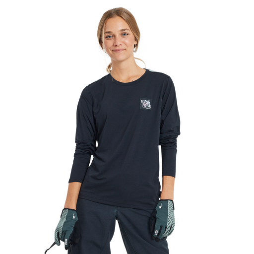 ION_Bike_Jersey-Seek-Amp-LS-women_Model-Pictures_4