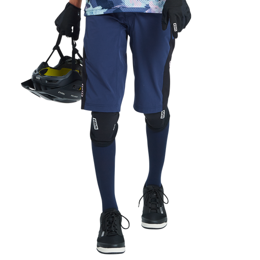 ION_Bike_Shorts-Scrub-women_Model-Pictures_1