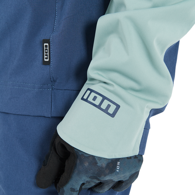 ION_Bike_Jacket-Shelter-3L-Hybrid-unisex_Model-Pictures_6