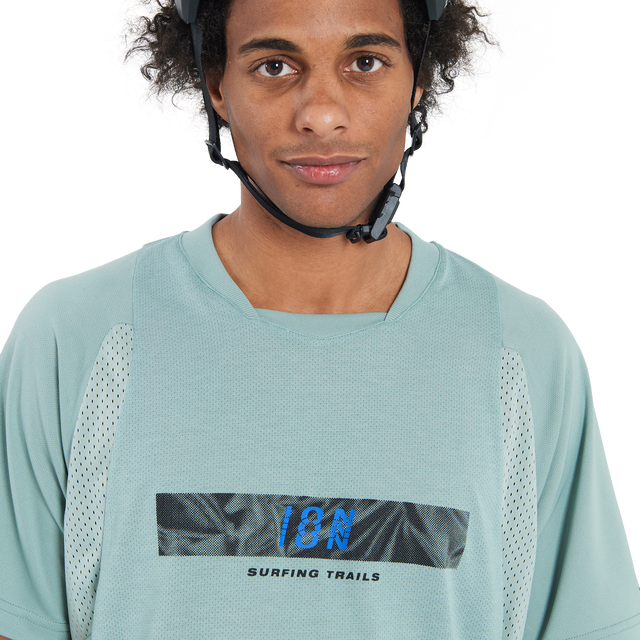 ION_Bike_Jersey-Scrub-Amp-SS-men_Model-Pictures_3