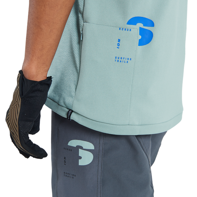 ION_Bike_Jersey-Scrub-Amp-SS-men_Model-Pictures_5