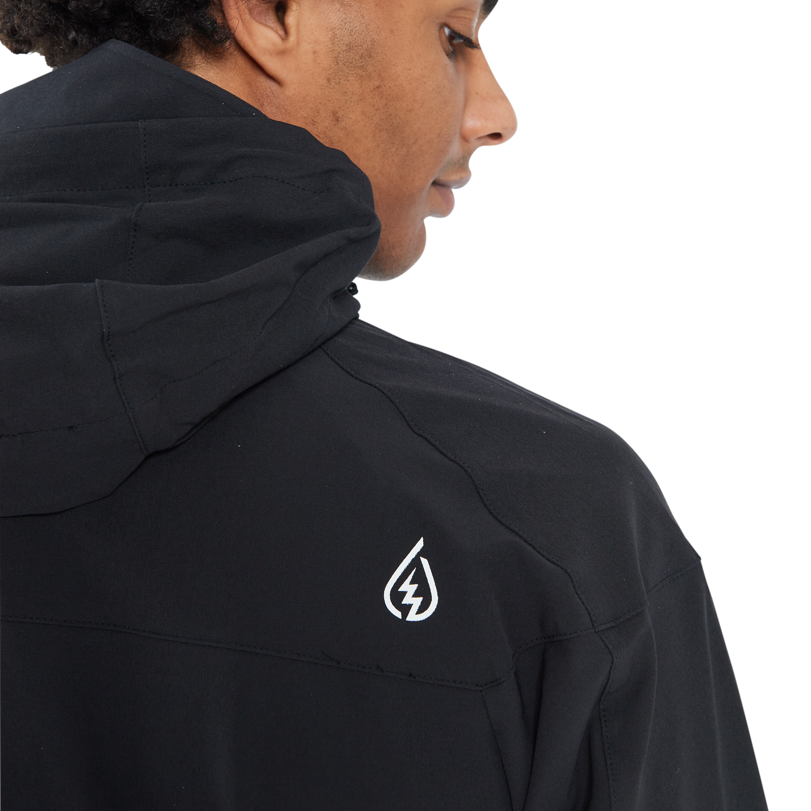 ION Shelter 4W Softshell cycling jacket men in black – back and hood detail for mountain biking