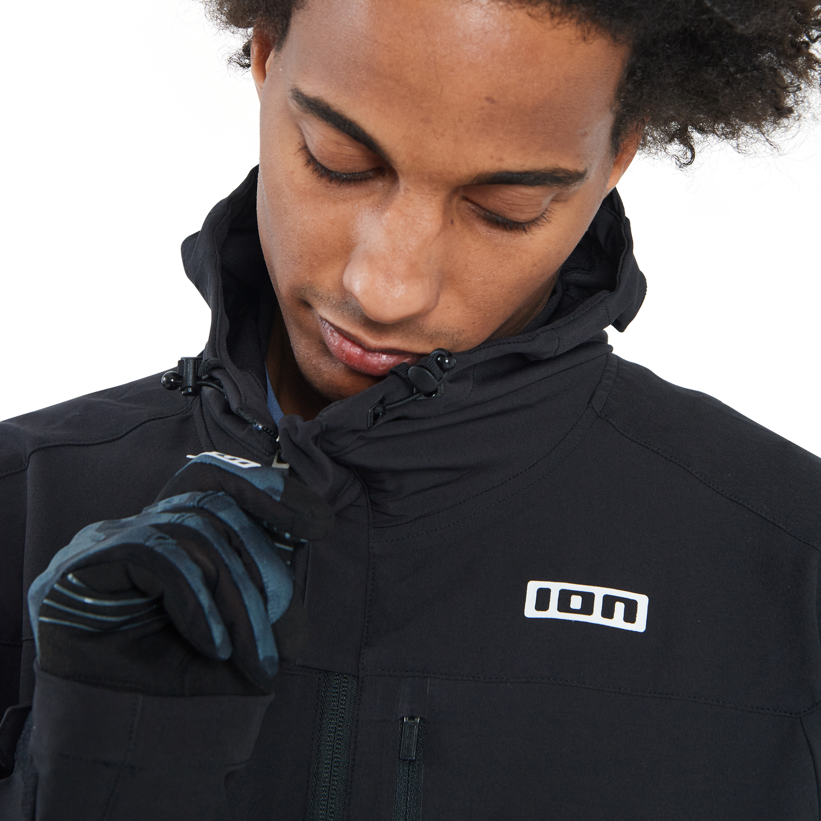 ION Shelter 4W Softshell cycling jacket men in black with helmet-compatible hood