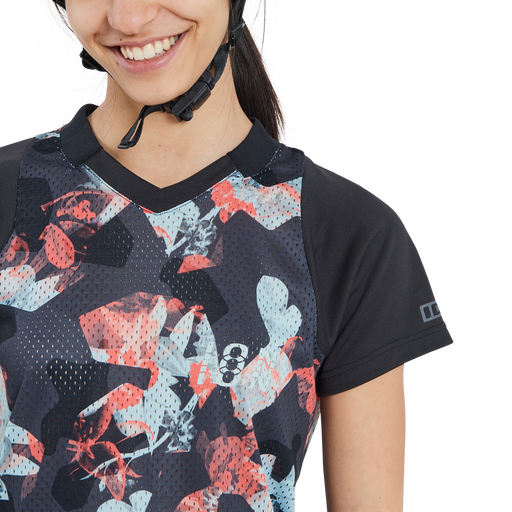 ION_Bike_Jersey-Scrub-SS-women_Model-Pictures_1