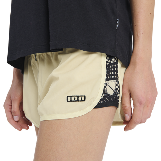 ION_Water_Shorts-Hotshorts-Tally-2.0-women_Model-Pictures_4