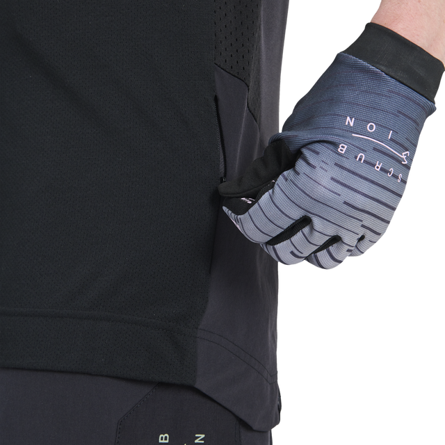 ION_Bike_Gloves-Scrub-unisex_Model-Pictures_5