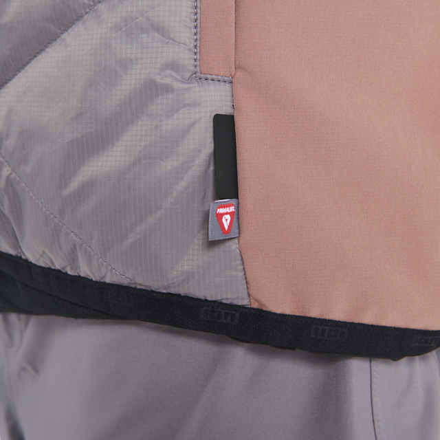 ION_Bike_Vest-Shelter-Hybrid-Padded-men_Model-Pictures_5