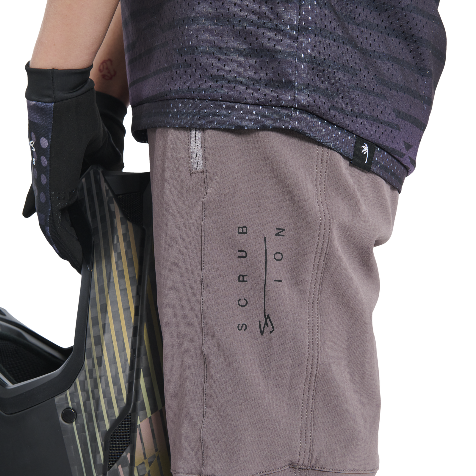 ION Bike Scrub Damen MTB-Hose in taupe-grau für Freeride und Downhill