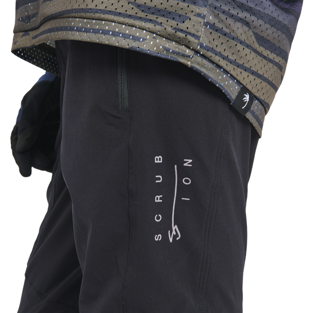 ION_Bike_Pants-Scrub-women_Model-Pictures_3