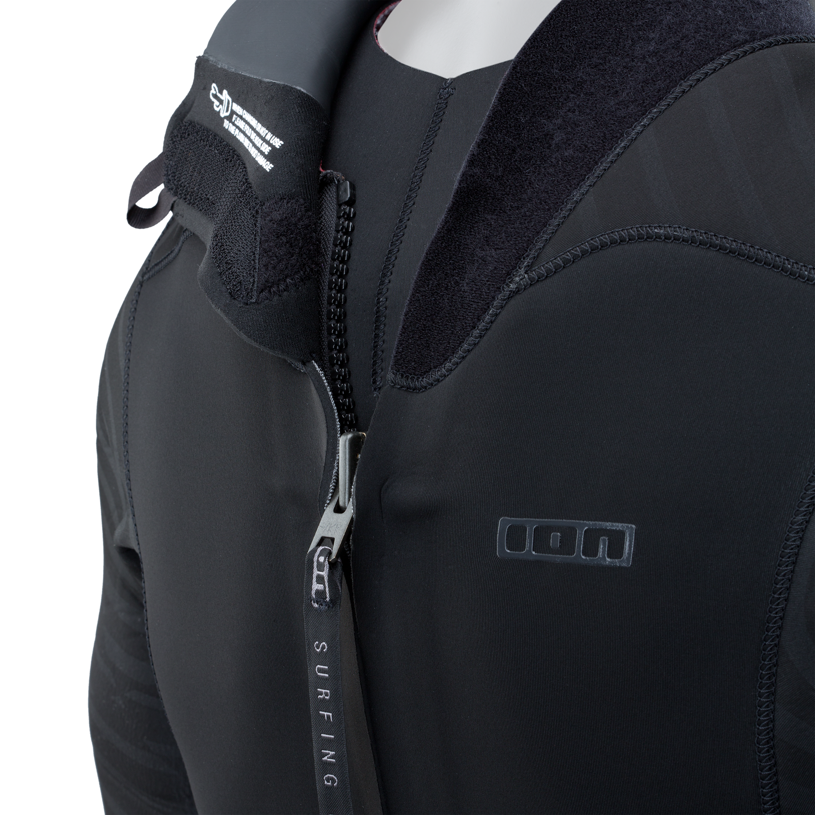 ION Seek Core 4/3mm back-zip fullsuit in black, zipper and collar detail