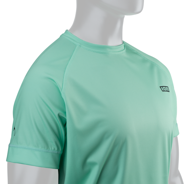ION_Water_Wetshirt-SS-men_Model-Pictures_1