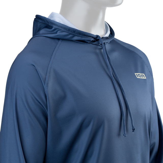 ION_Water_Wetshirt-Hood-LS-men_Model-Pictures_4