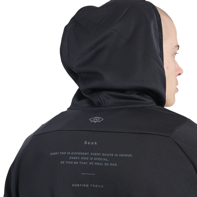 ION_Bike_Bike-Tech-Hoody-Seek-Amp-unisex_Model-Pictures_2
