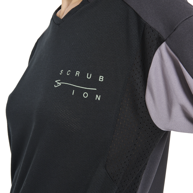 ION_Bike_Jersey-Scrub-Amp-LS-women_Model-Pictures_2